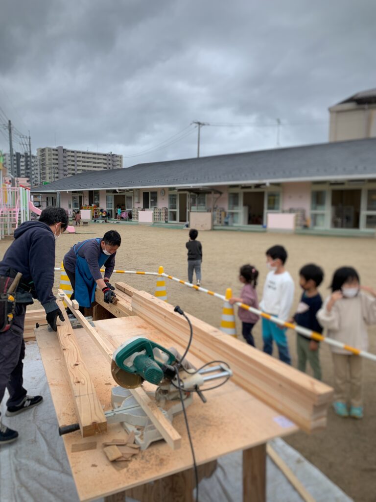 オリジナル木製遊具作製中