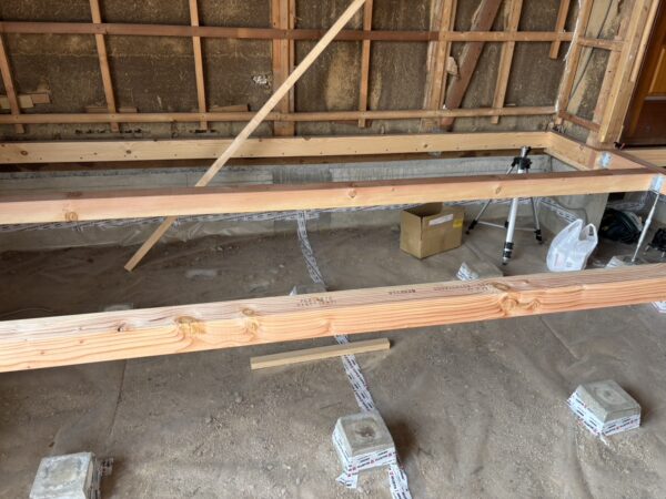 阿品　海の見える家　床断熱工事