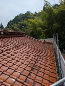 東広島の大規模リフォーム｜ガルバリウム鋼板に葺き替えるメリットとは？